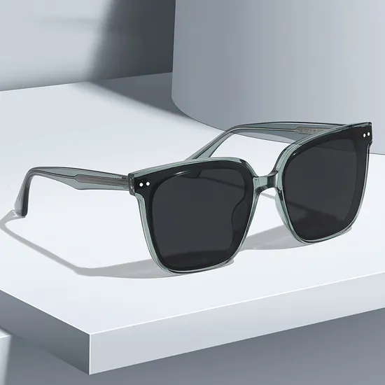 2023 Trendy Designer Custom Metal Logo Sunglass Fashion Men&Women Square Sunglasses China Outdoor Travel UV400 Glasses CE OEM Polarized Sunglasses Manufacture